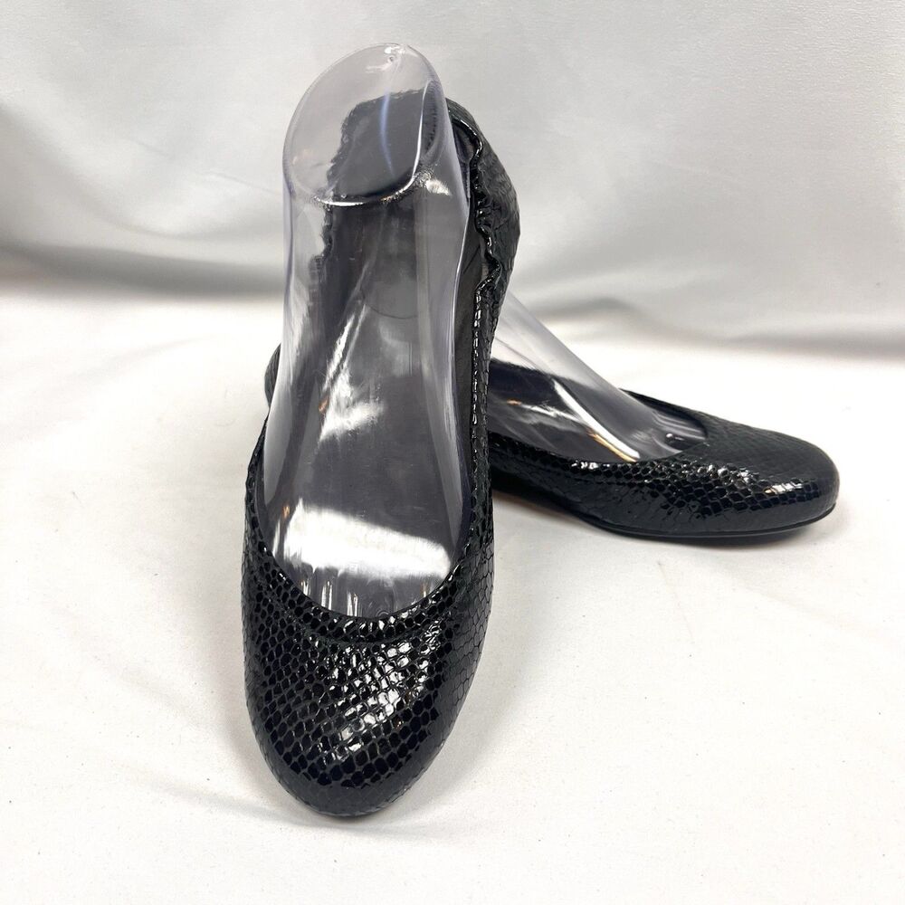 Stuart Weitzman Black Patent Snake-Textured Ballet Flats 8M Chic Minimalist
